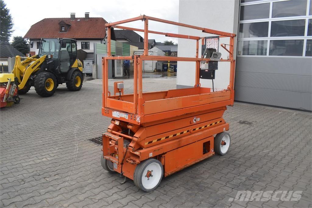 SkyJack SJ-III 3220 Zglobne dvižne ploščadi