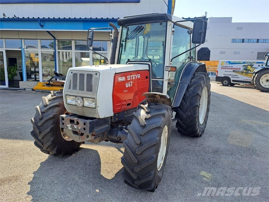 Steyr 667 Traktorji