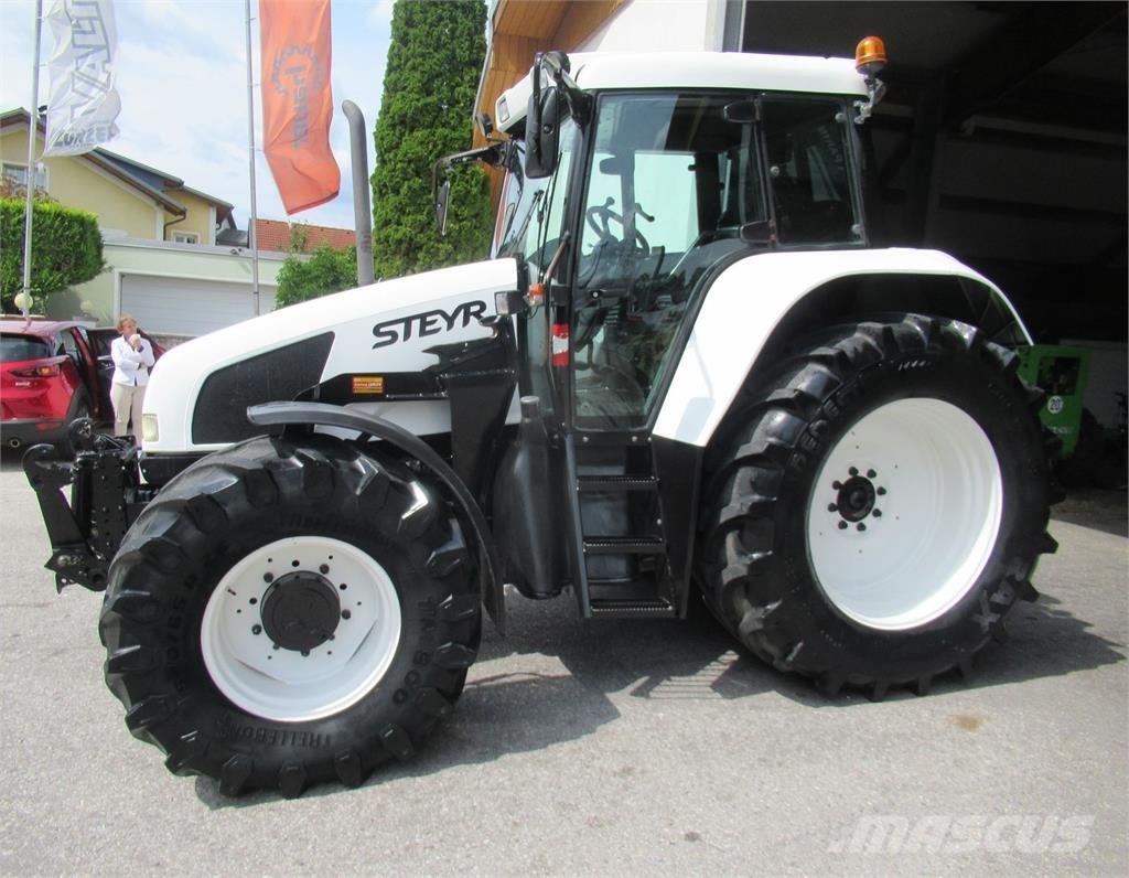 Steyr 9105 Traktorji