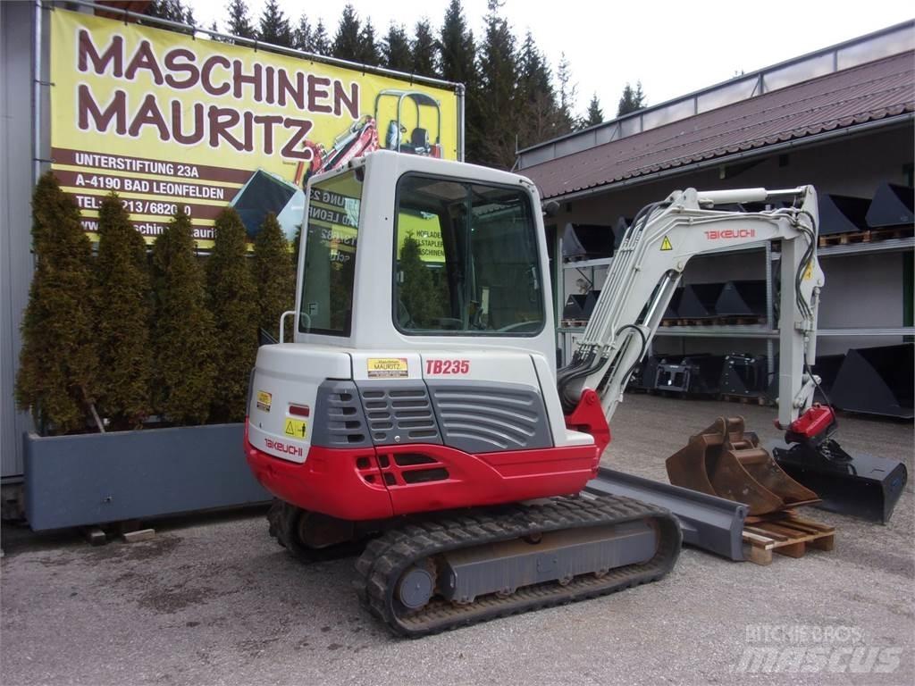 Takeuchi TB 235 Mini bagri <7t
