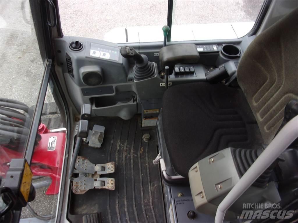 Takeuchi TB 235 Mini bagri <7t