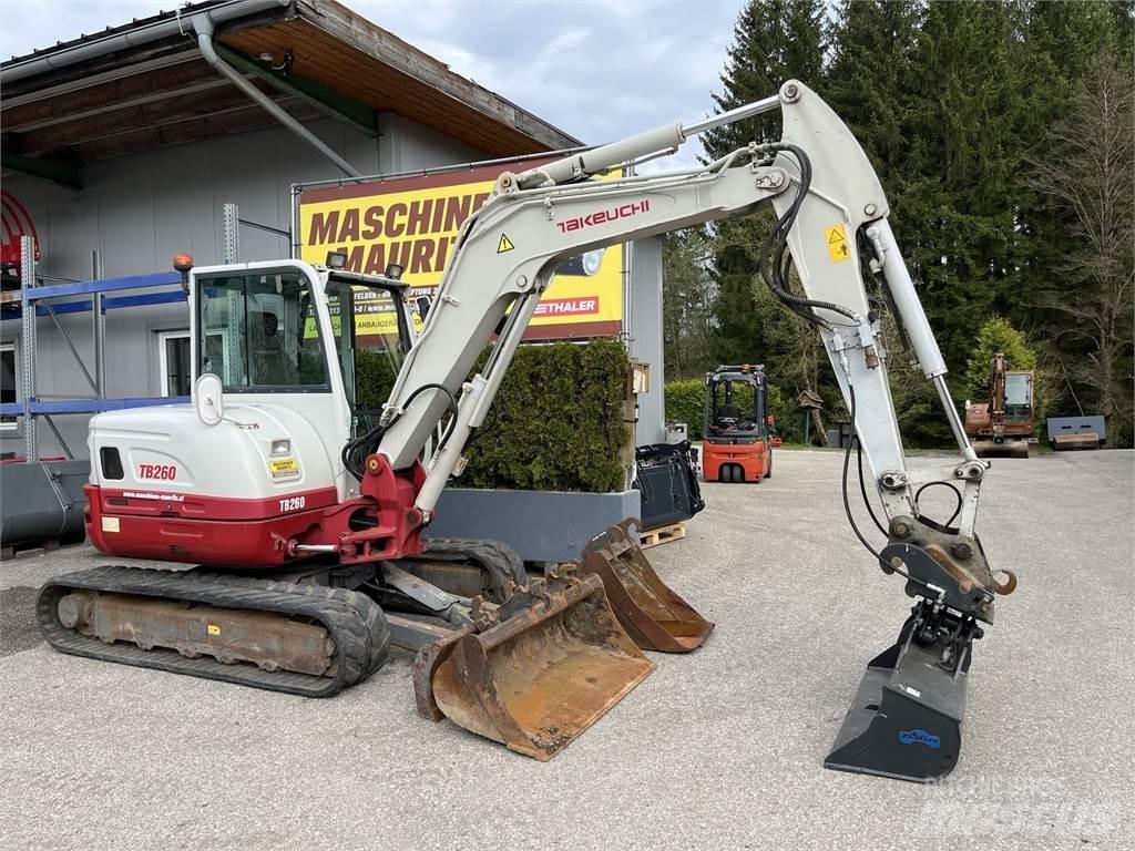 Takeuchi TB 260 Mini bagri <7t