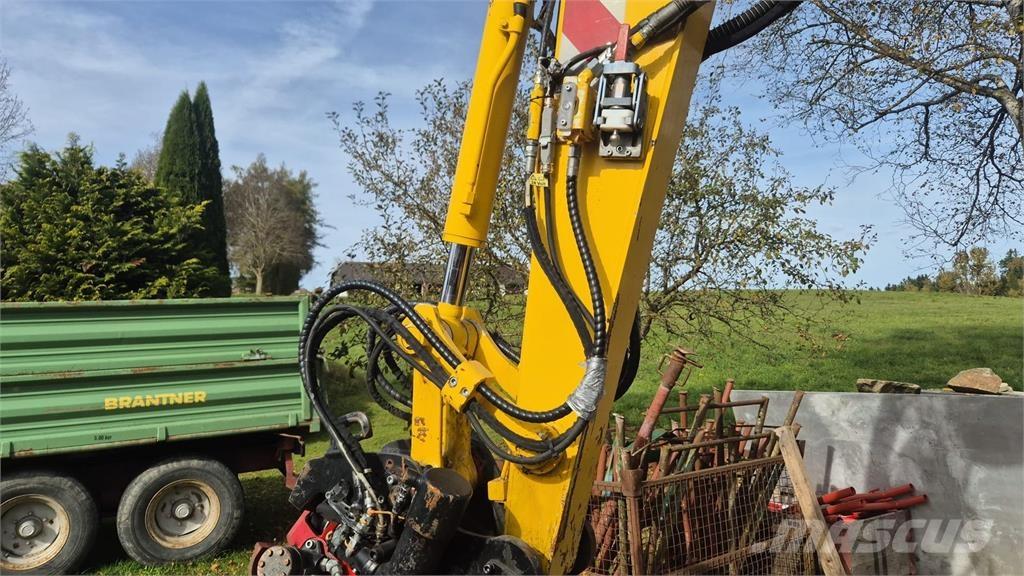 Takeuchi TB 295 W Bagri na kolesih