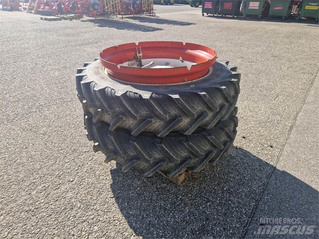 Taurus 12.4 R36 Gume, kolesa in platišča