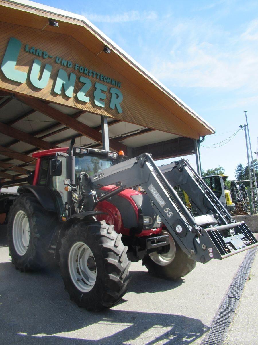 Valtra N 141 Traktorji