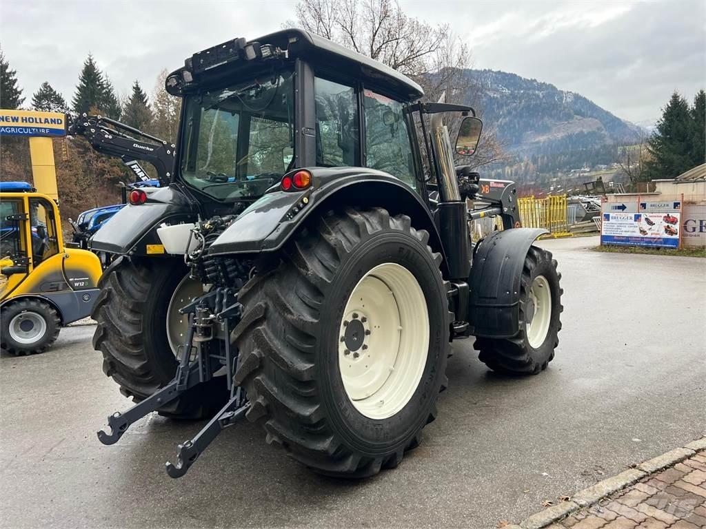 Valtra N 163 Traktorji