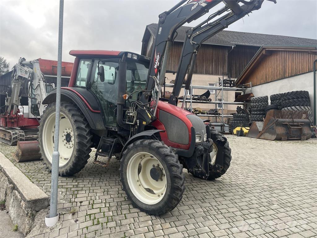 Valtra N 92 H Traktorji