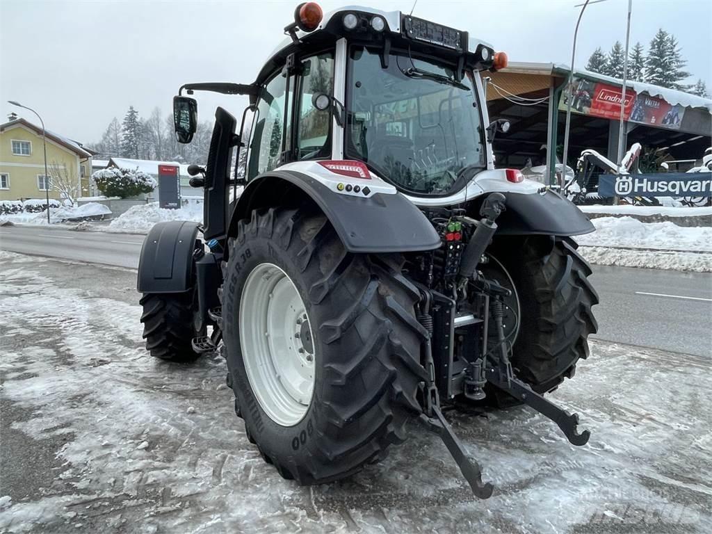 Valtra N175 Active Traktorji