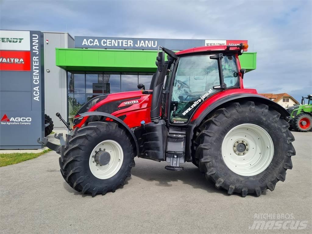 Valtra T 214 Direct Traktorji