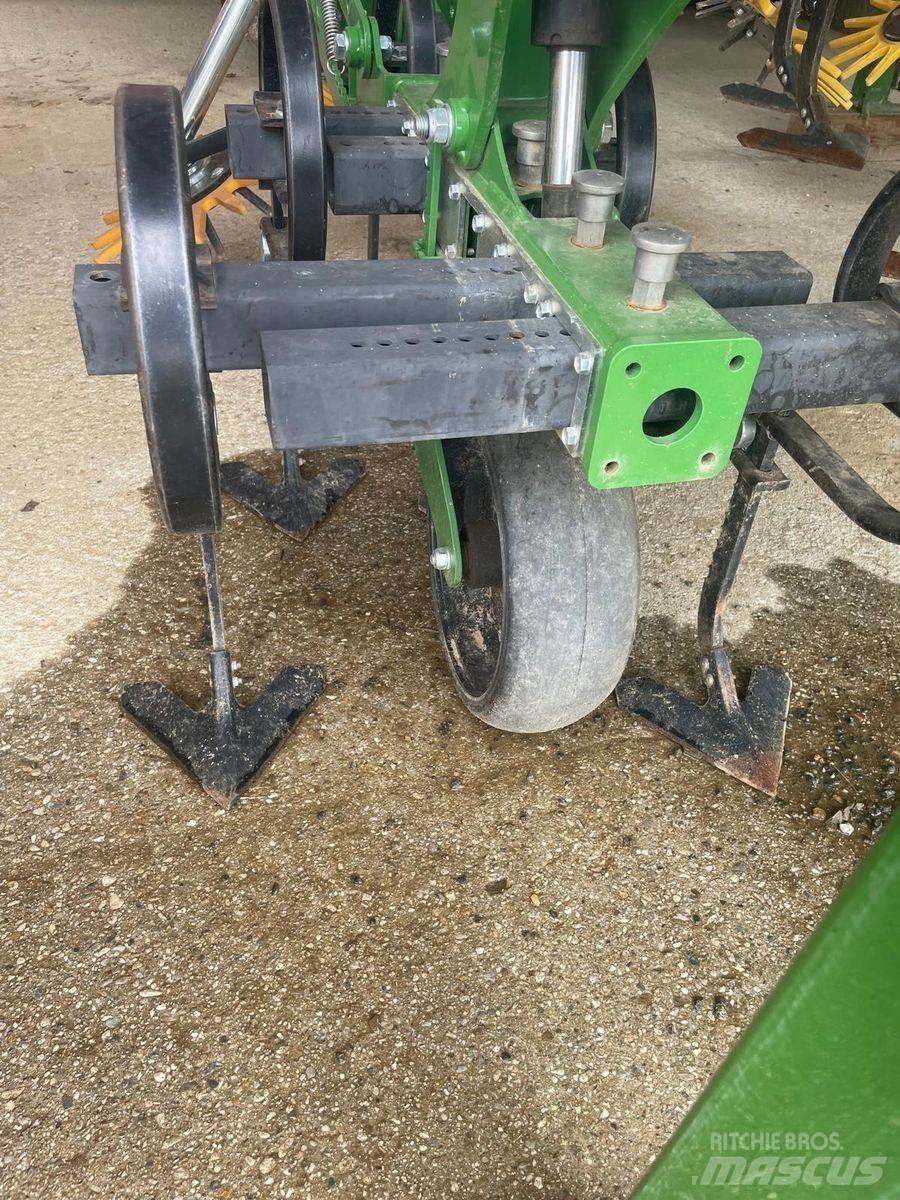  Vario Hoe 470 Drugi stroji in priključki za setev in sajenje
