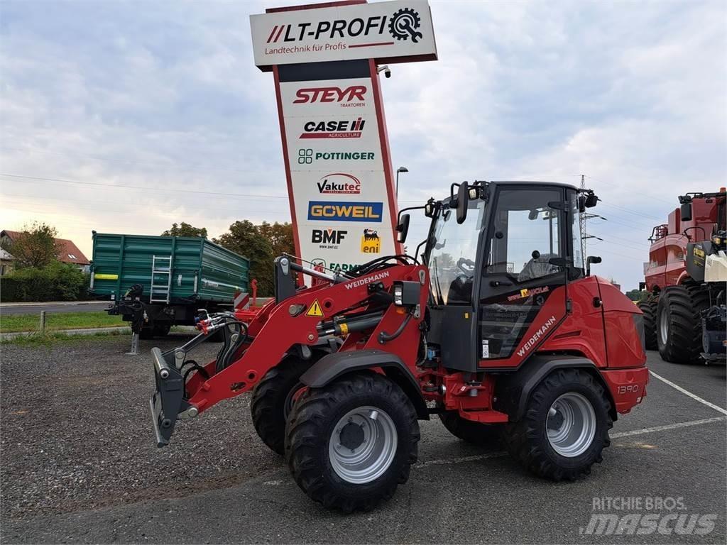 Weidemann 1390 Čelni nakladalci in kopači