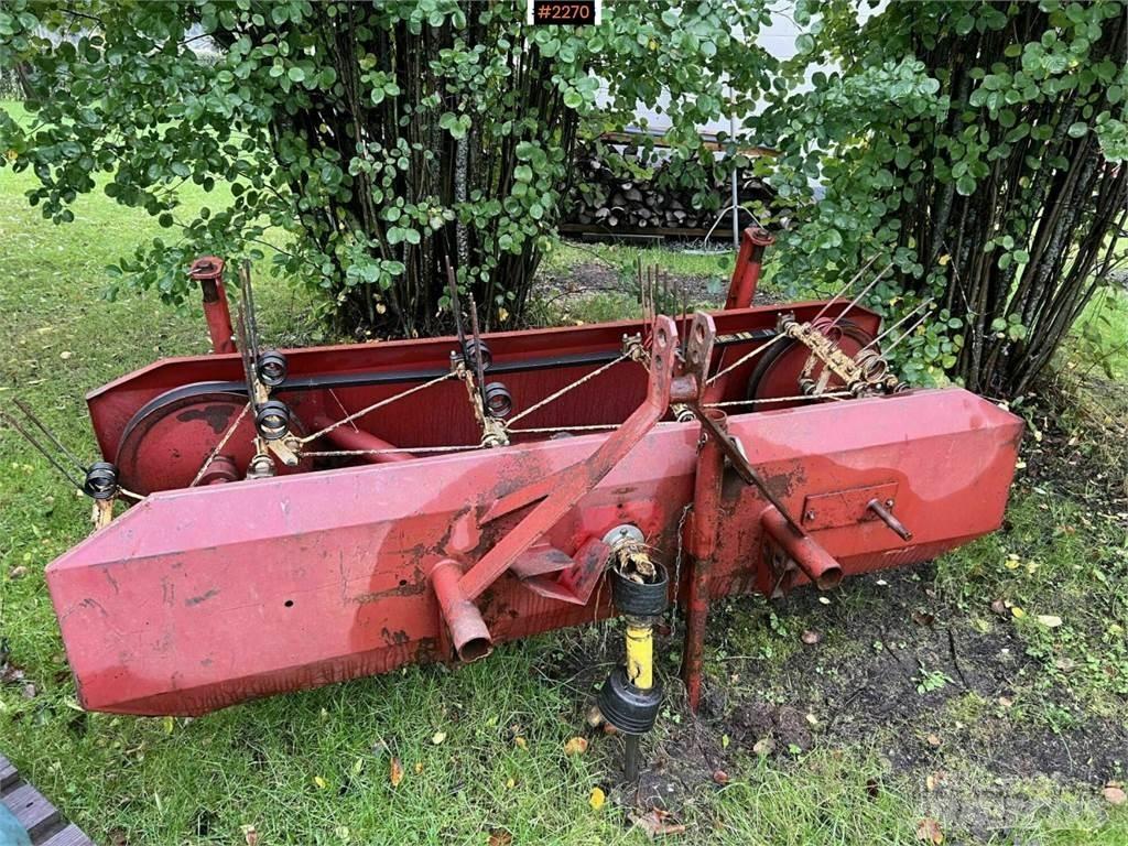 Akron Kombi 10 Druga oprema za žetev krme