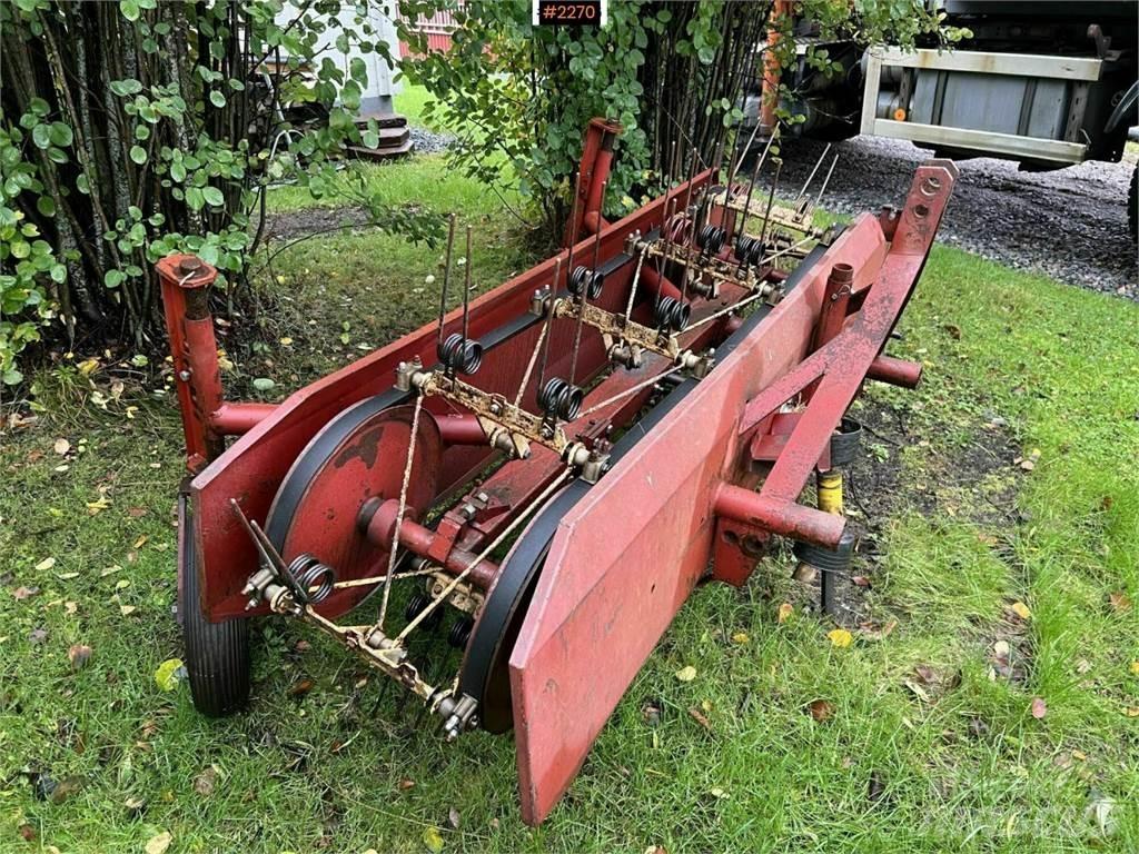 Akron Kombi 10 Druga oprema za žetev krme
