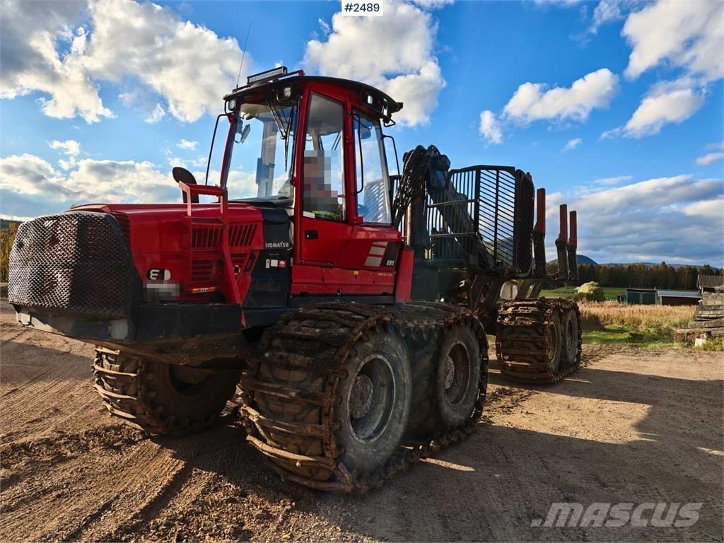 Komatsu 895 Forwarderji