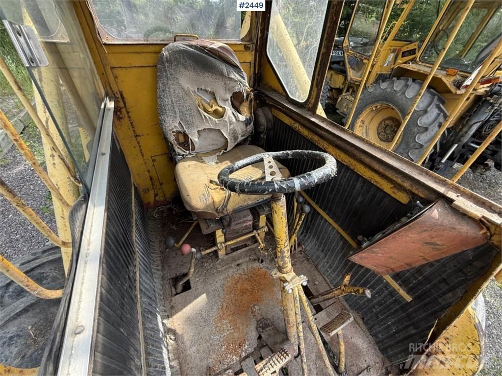 Volvo BM LM 218 Traktorji