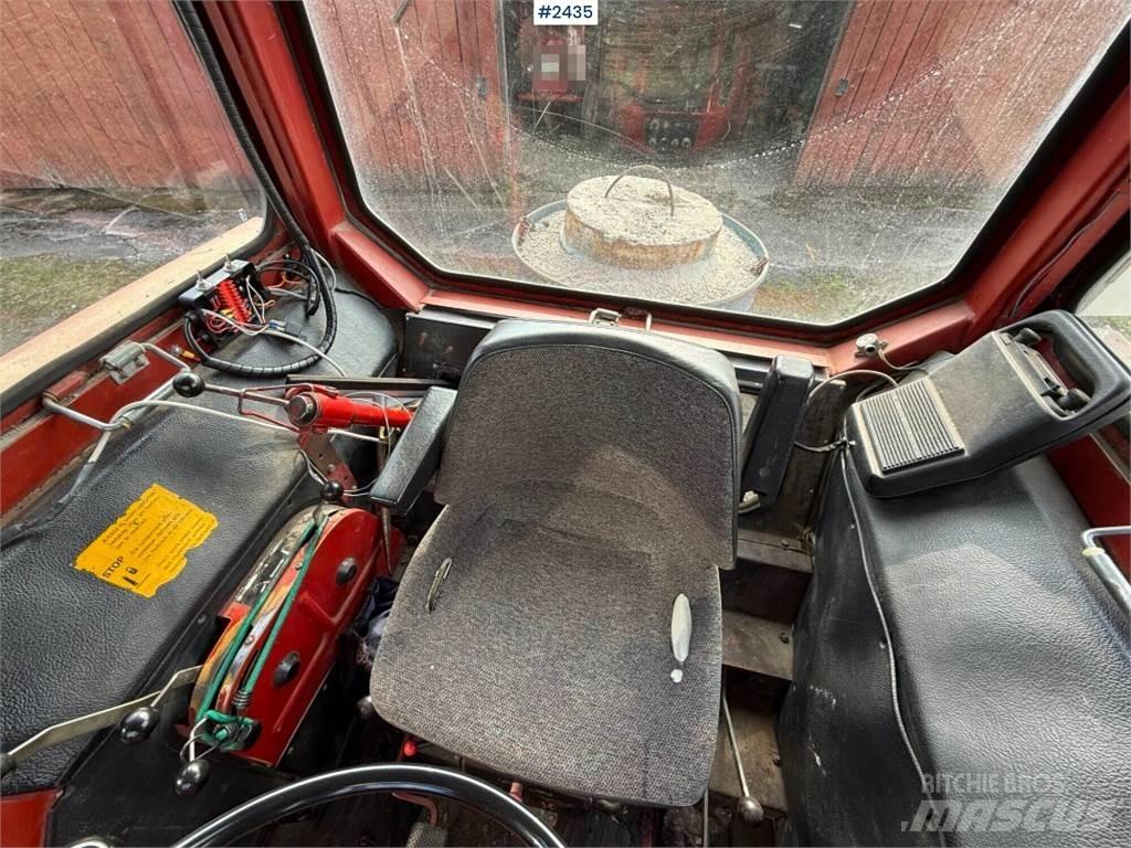 Volvo BM T 800 C Traktorji