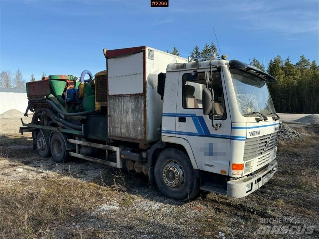 Volvo FL10 Tovornjaki s kesonom/platojem