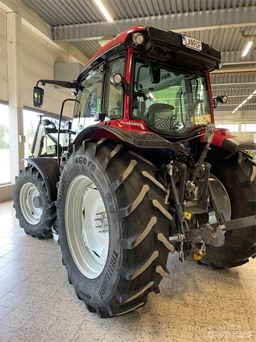 Valtra 135LH Traktorji