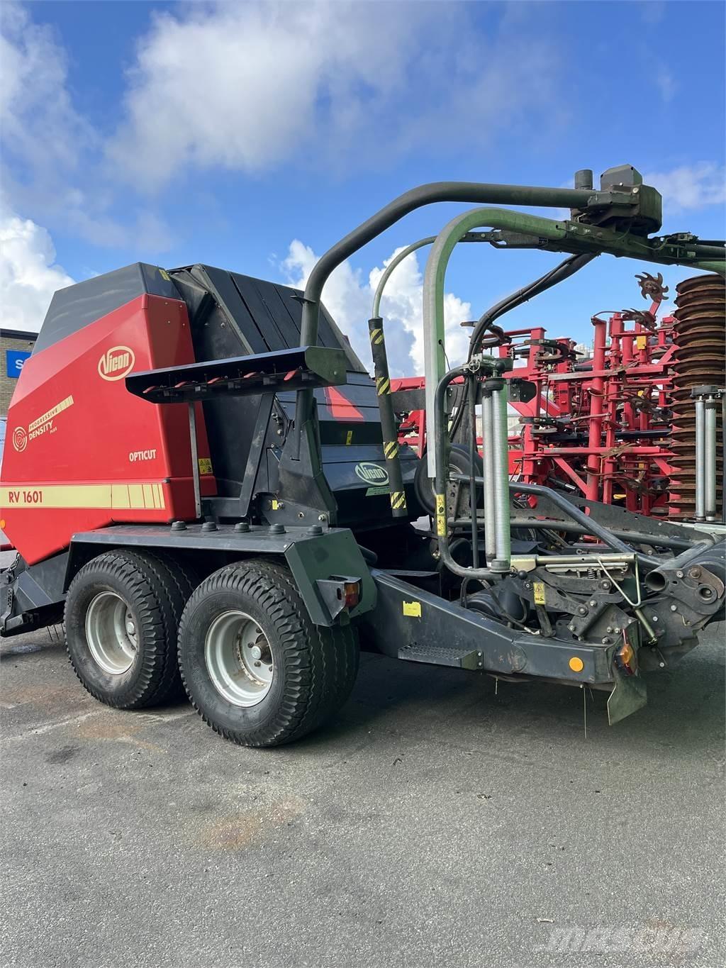 Vicon RV 1601 Balirke (okrogle bale)