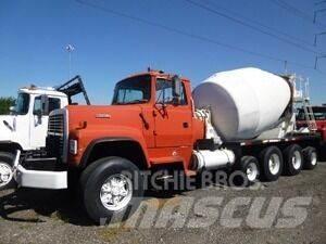 Ford LT9000 Drugi tovornjaki
