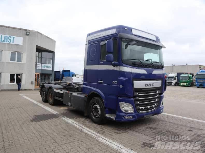 DAF XF 510 FAN EURO 6 Razstavljivi tovornjaki z žičnimi dvigali