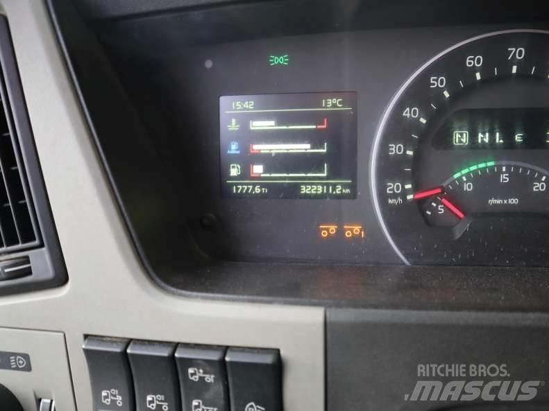 Volvo FM 500 EURO 6 Razstavljivi tovornjaki z žičnimi dvigali
