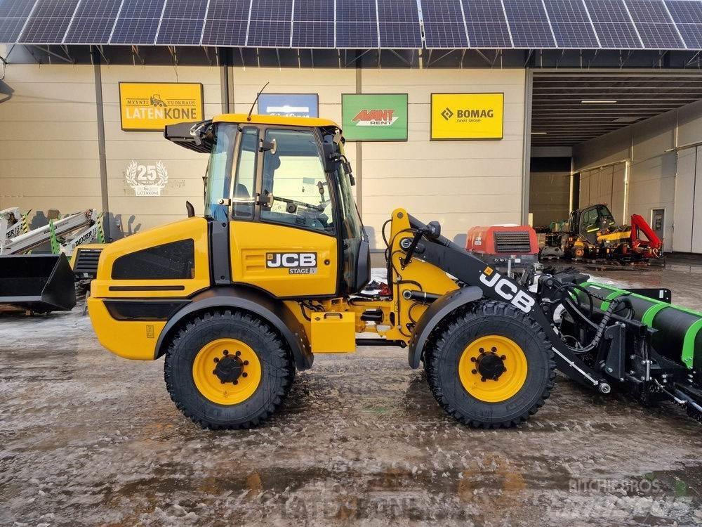 JCB 409 SV Uusi Kolesni nakladalci