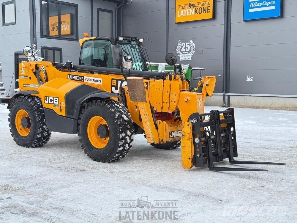 JCB 540-170 kurottaja Teleskopski viličarji