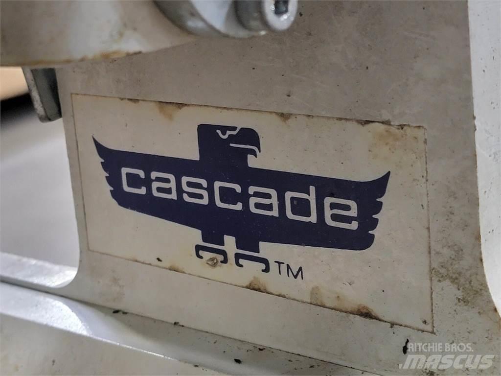 Cascade 55E-FDS-2011 Stebri