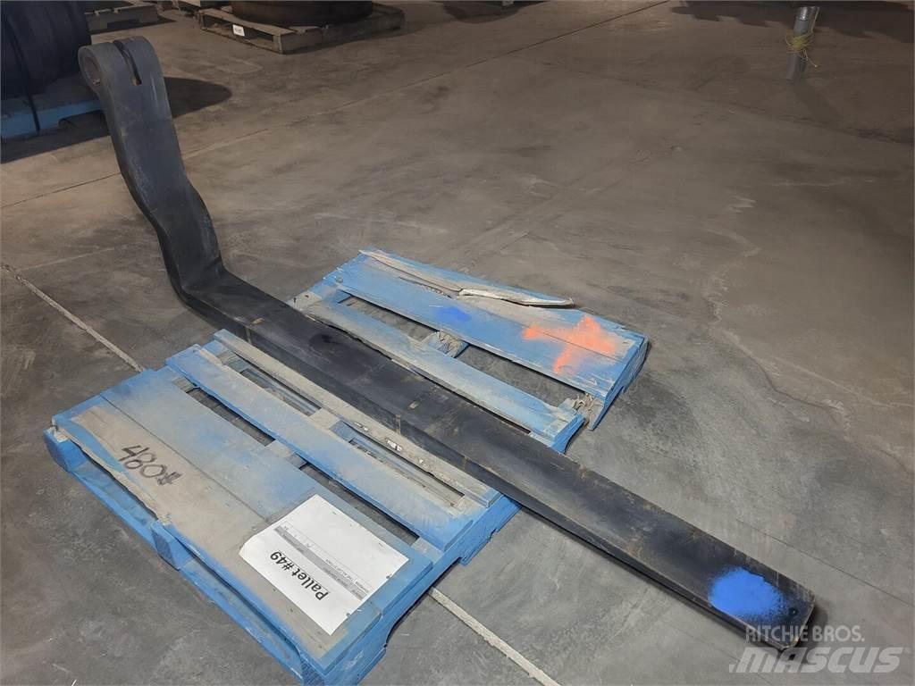CAT 317-5424 Stebri