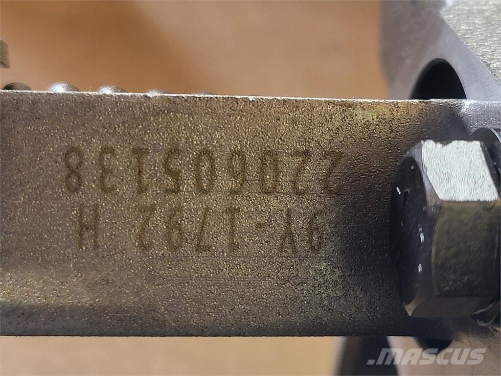 CAT 520-2925 Vodne črpalke