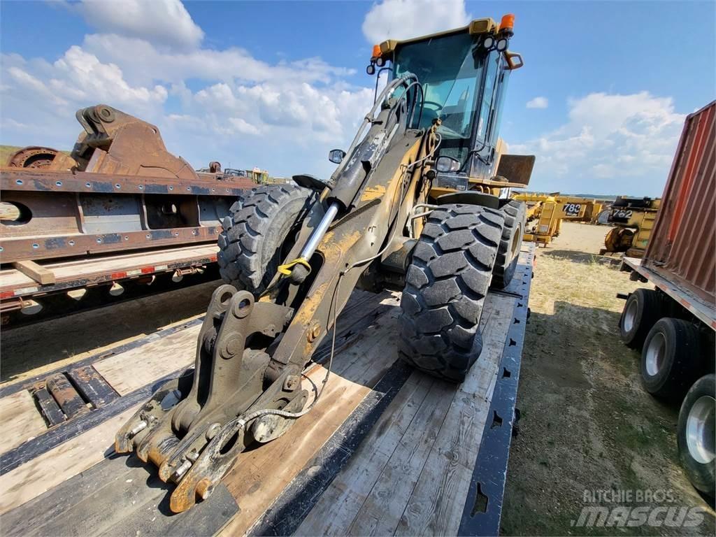 CAT 930G Drugi deli