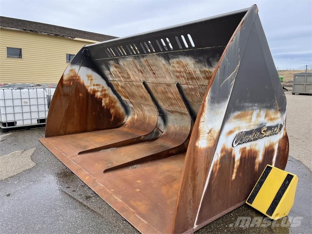  CHARLIE SMITH 202241 Drugi deli