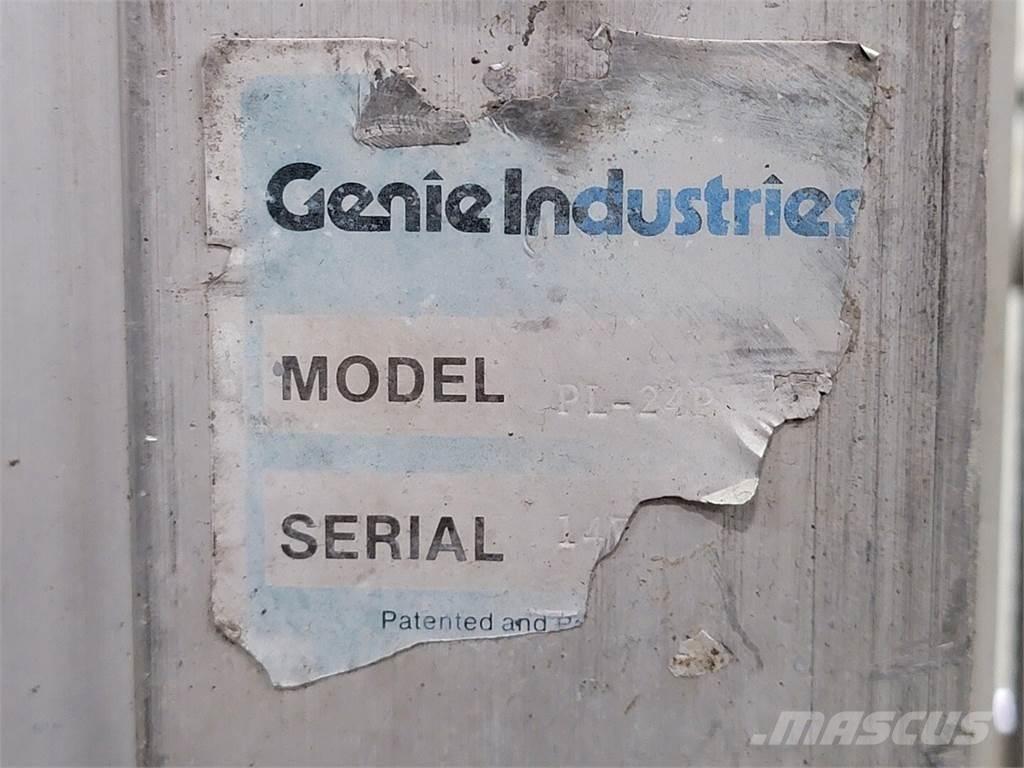 Genie PL-24P Škarjaste dvižne ploščadi