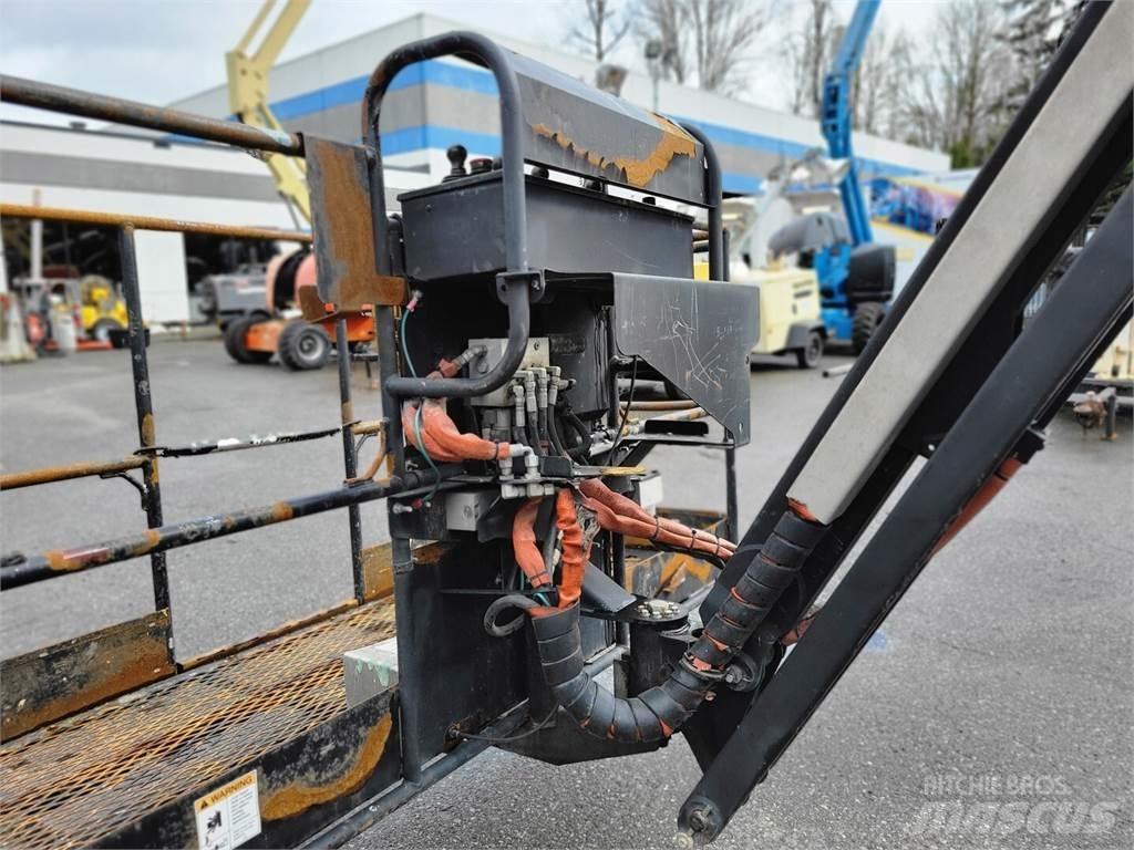 Genie Z-80/60 Zglobne dvižne ploščadi