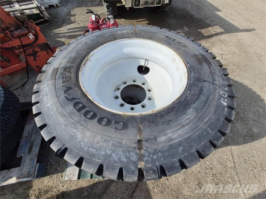 Goodyear G177 Gume, kolesa in platišča