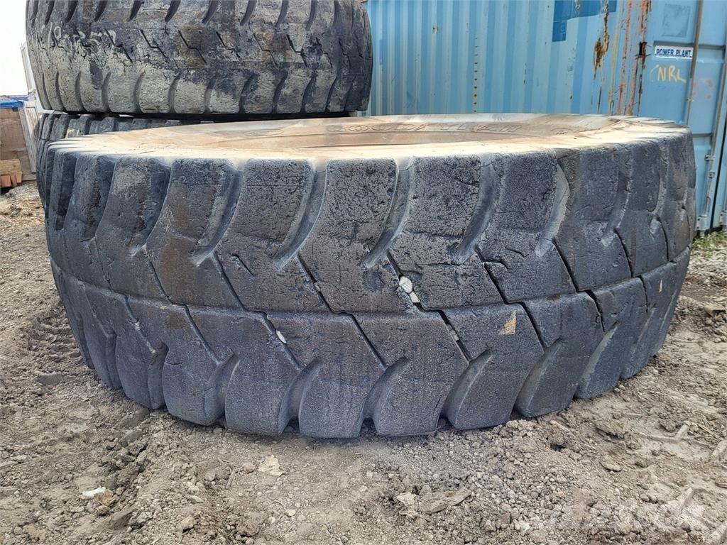 Goodyear RM-4B+ Gume, kolesa in platišča