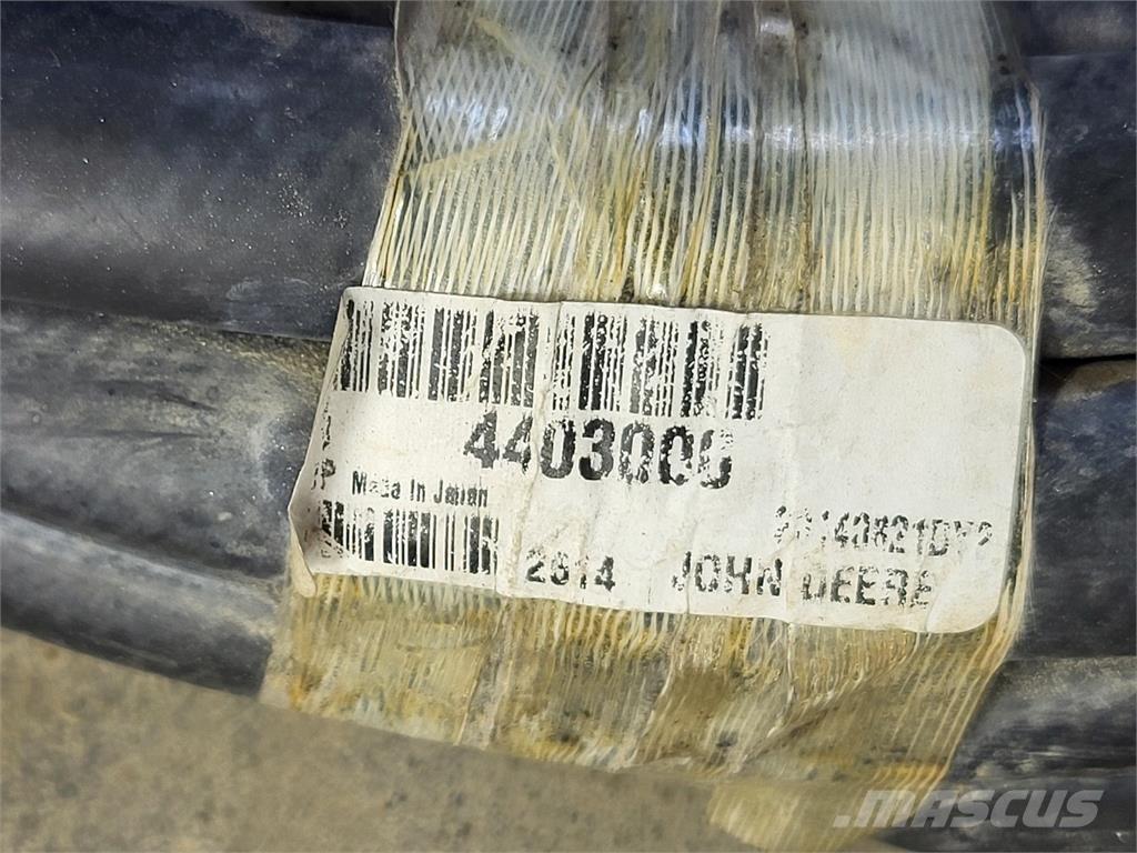 Hitachi 4403000 Drugi deli