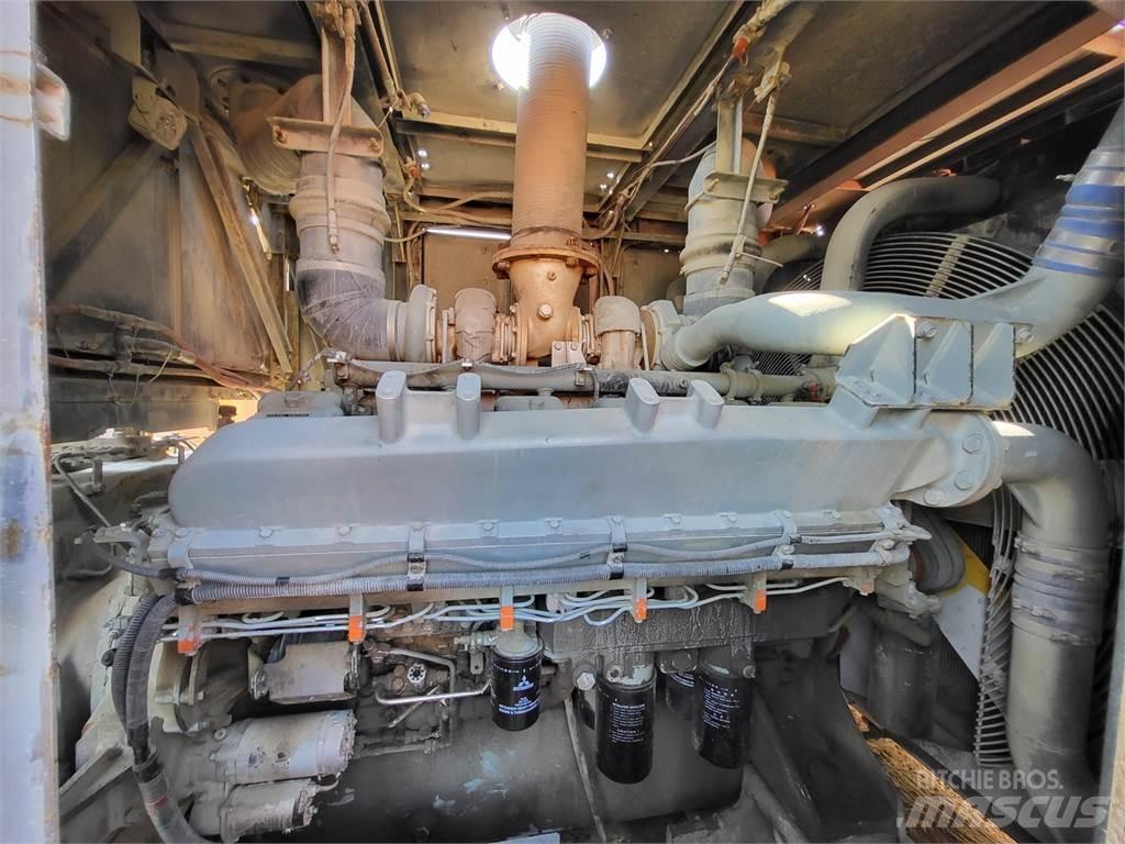 Hitachi S12A2-Y1TAA1 Motorji