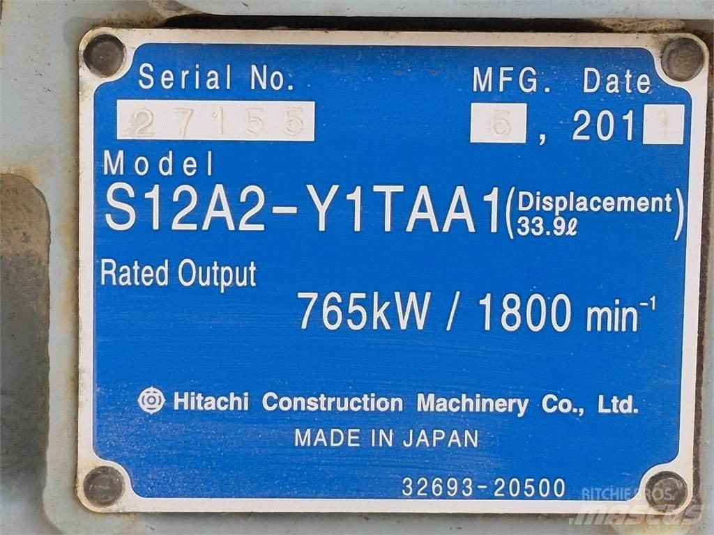 Hitachi S12A2-Y1TAA1 Motorji