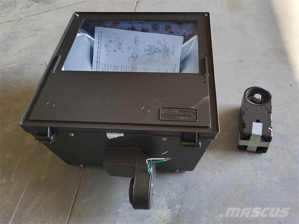  HUBBELL MVK-0400S-266 Drugi deli