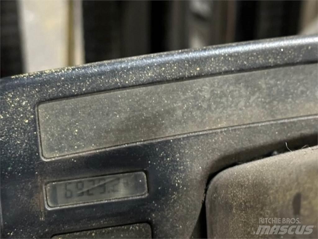 Hyster H60XM Drugo