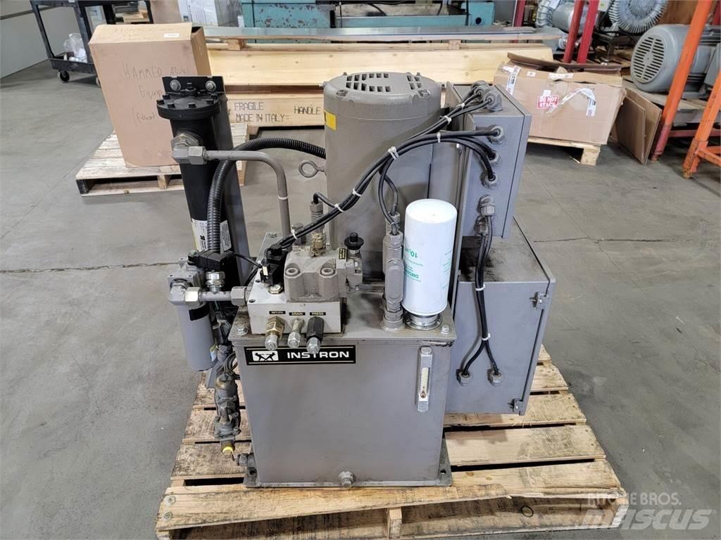  INSTRON A440 83C Vodne črpalke