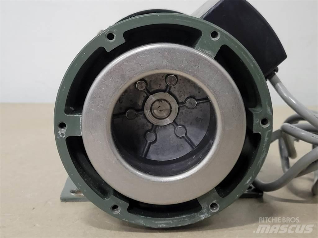  IWAKI MD-70RLZT Vodne črpalke
