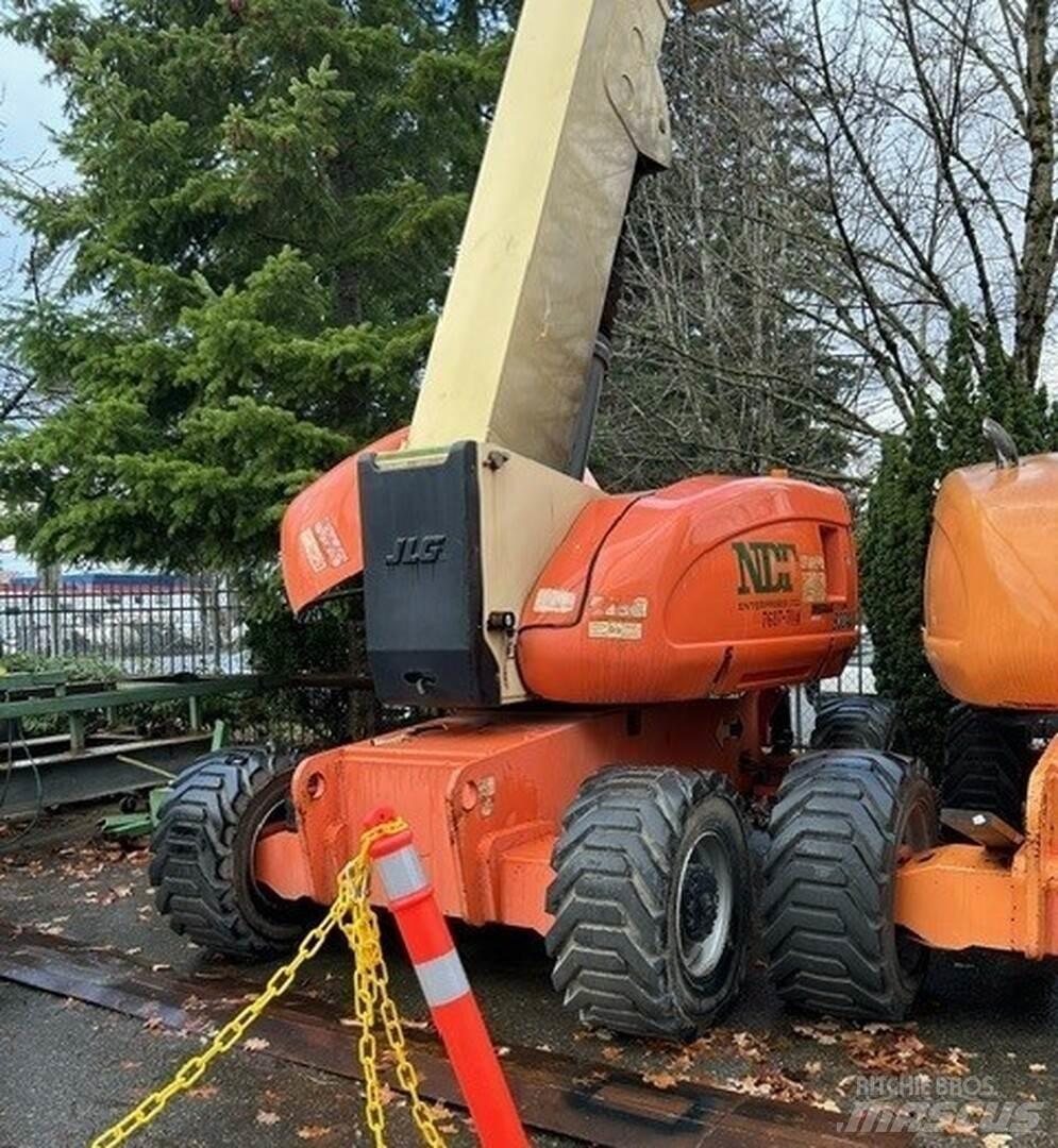 JLG 800AJ Zglobne dvižne ploščadi