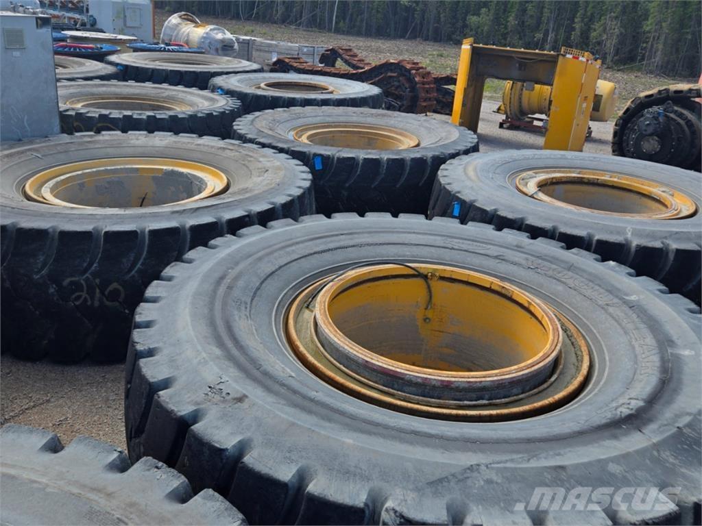 Komatsu 830E-1DC Gume, kolesa in platišča