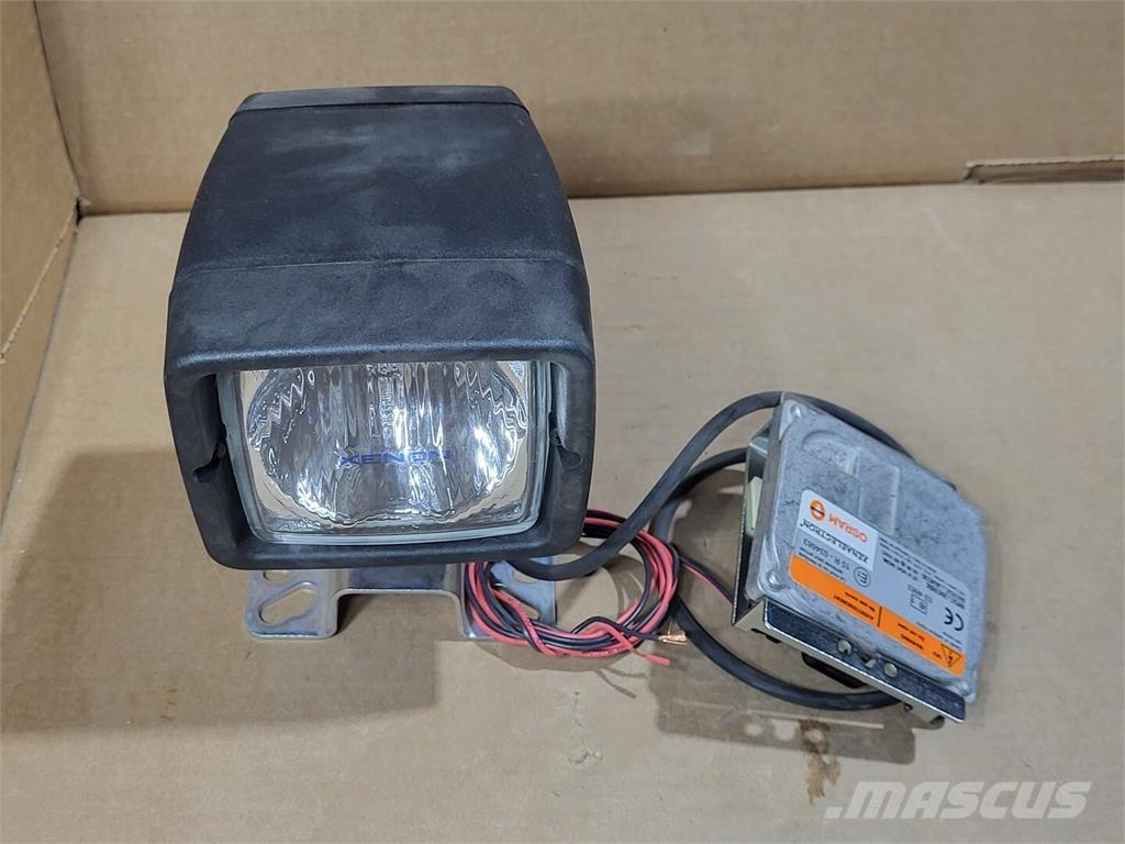 Komatsu 93268740 Drugi deli