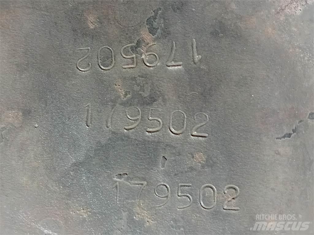 Komatsu PZKV179502 Drugi deli