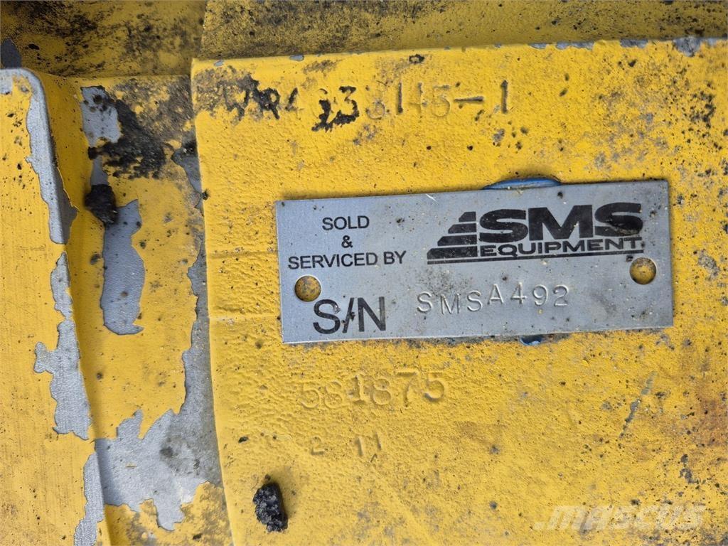 Komatsu R561-13-51030 Zglobni demperji