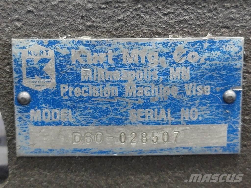  KURT D60 Gradbeništvo - drugo